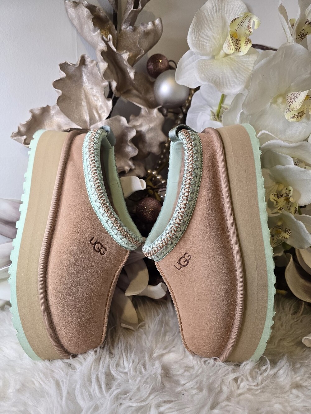 UGG-(WMNS) UGG Tazz II 'Arroyo Greenbelle' size6 new